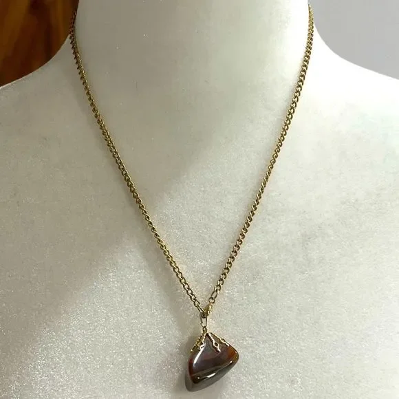 Necklace - Picture 1 of 4